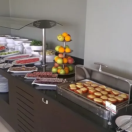 Ξενοδοχείο Kalinda Ilica 3*