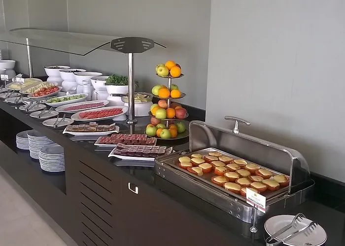 Ξενοδοχείο Kalinda Ilica 3*